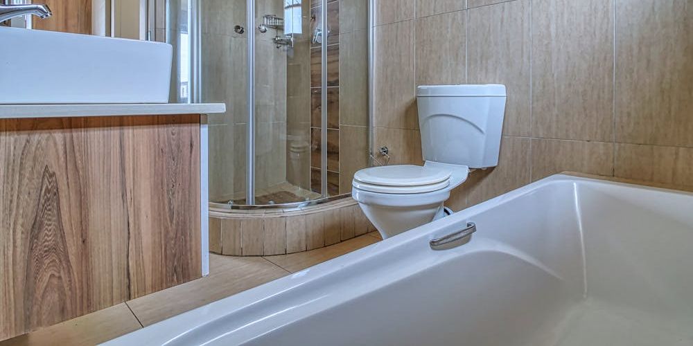 Working with Bathroom Remodeling Professionals